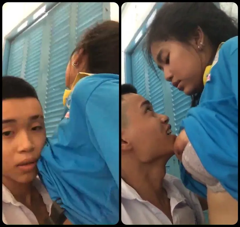 2 em học sinh nắc trong lớp học