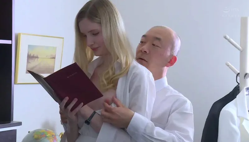 Vợ chấp nhận làm cô bạn gái cho đối tác của ông chồng để trả nợ