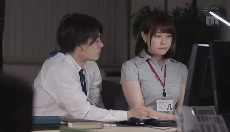 Cô vợ vụng trộm với đồng nghiệp ngay trước ngày kết hôn